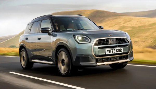 Най-надежден: Mini Countryman (2017–2024) - 99,7%

Предишното поколение Countryman е символ на надеждността, като е не само най-надеждният малък SUV, но и най-надеждният модел Mini. Само 2 процента от собствениците съобщават за проблем (обикновено каросерия).